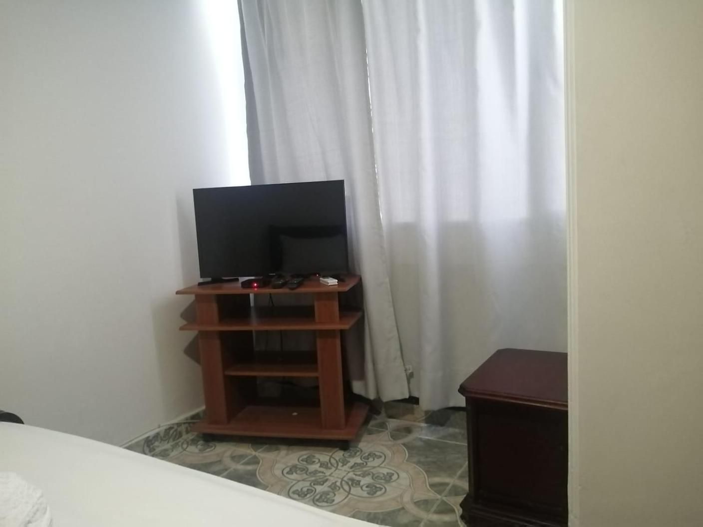 Apartamento Cómodo Apto En El Laguito 3 Carabelas
